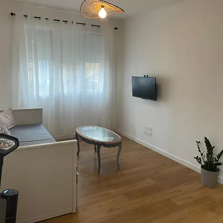Apartamento Le Perroquet Villars-les-Dombes Exterior foto